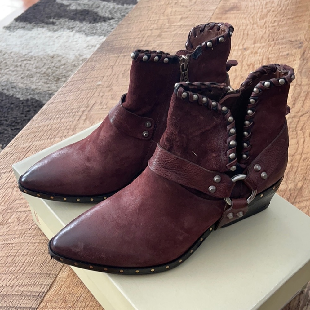 A.S. 98 Spencer boots.  New!! Worn once inside!